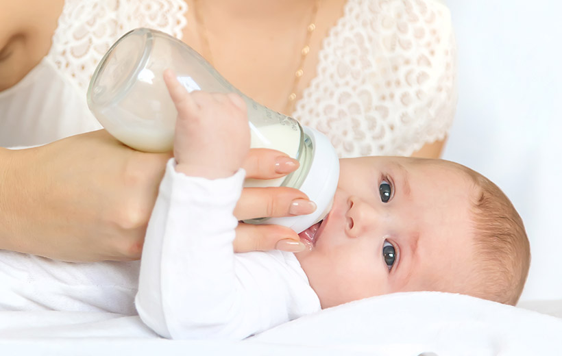 Искусственное вскармливание новорожденного